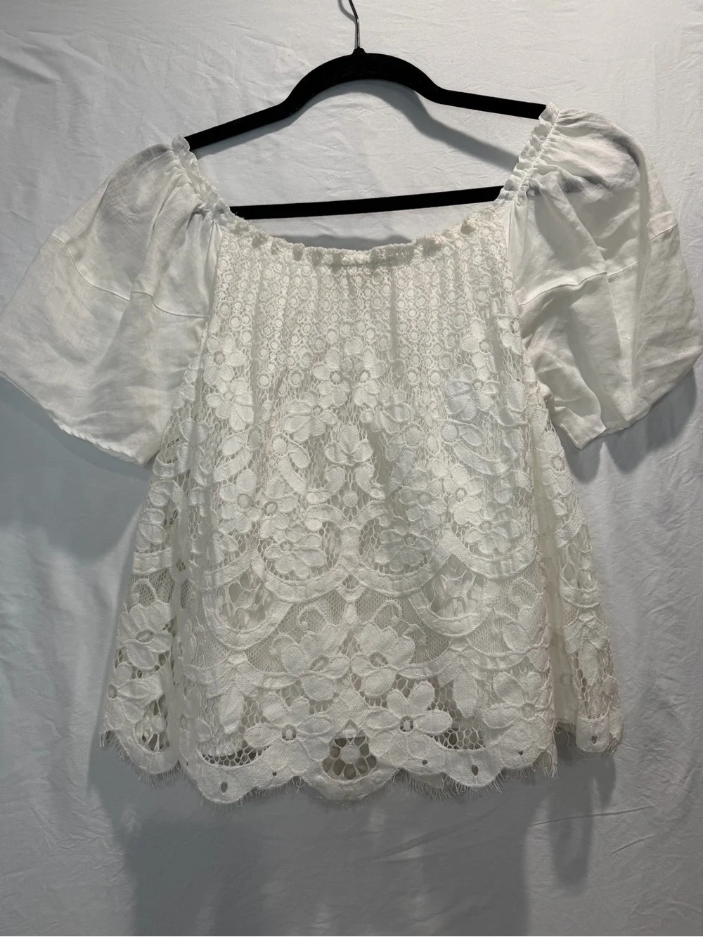 Anthropologie White Lace Puff-Sleeve Peasant Top